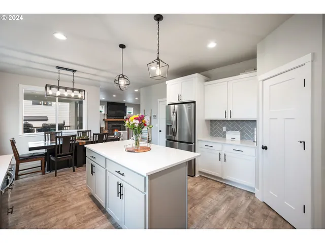 $620,000 | 2188 Southwest Wallula Drive, Gresham, OR 97080