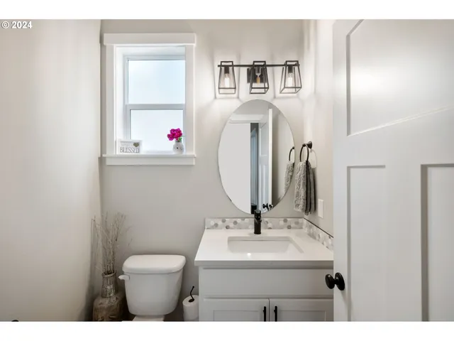 $620,000 | 2188 Southwest Wallula Drive, Gresham, OR 97080