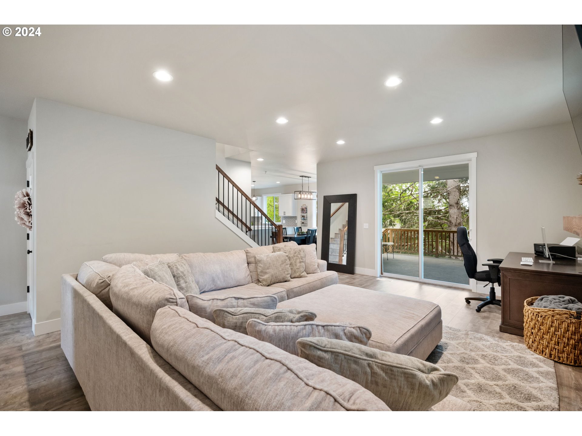 2188 Southwest Wallula Drive Gresham, OR 97080 - Photo 7 of 34