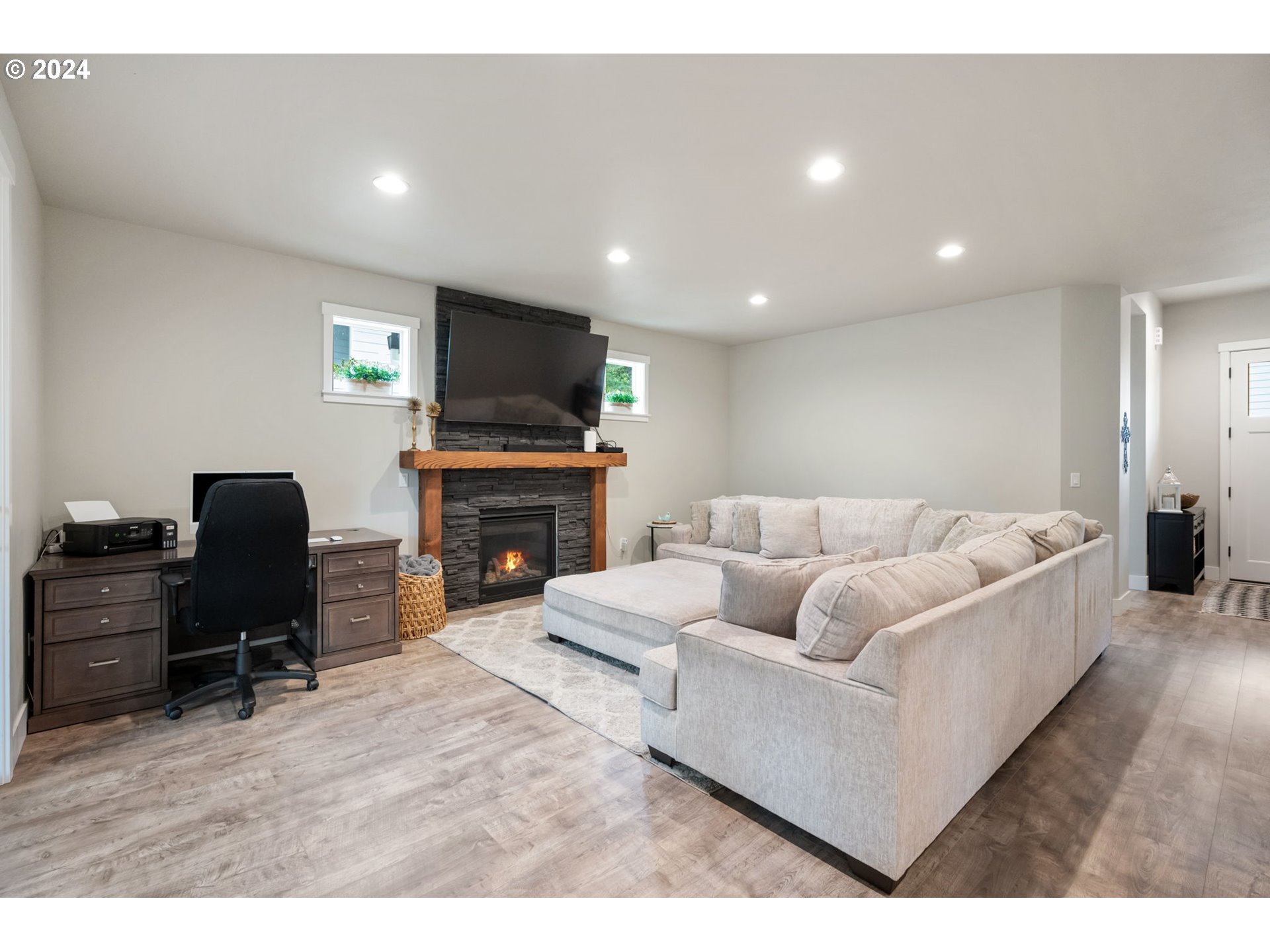 2188 Southwest Wallula Drive Gresham, OR 97080 - Photo 8 of 34