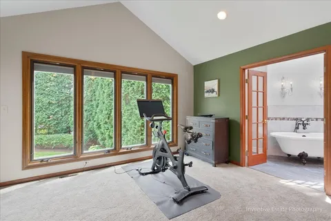 $1,049,000 | 6N729 Old Homestead Road, St. Charles, IL 60175