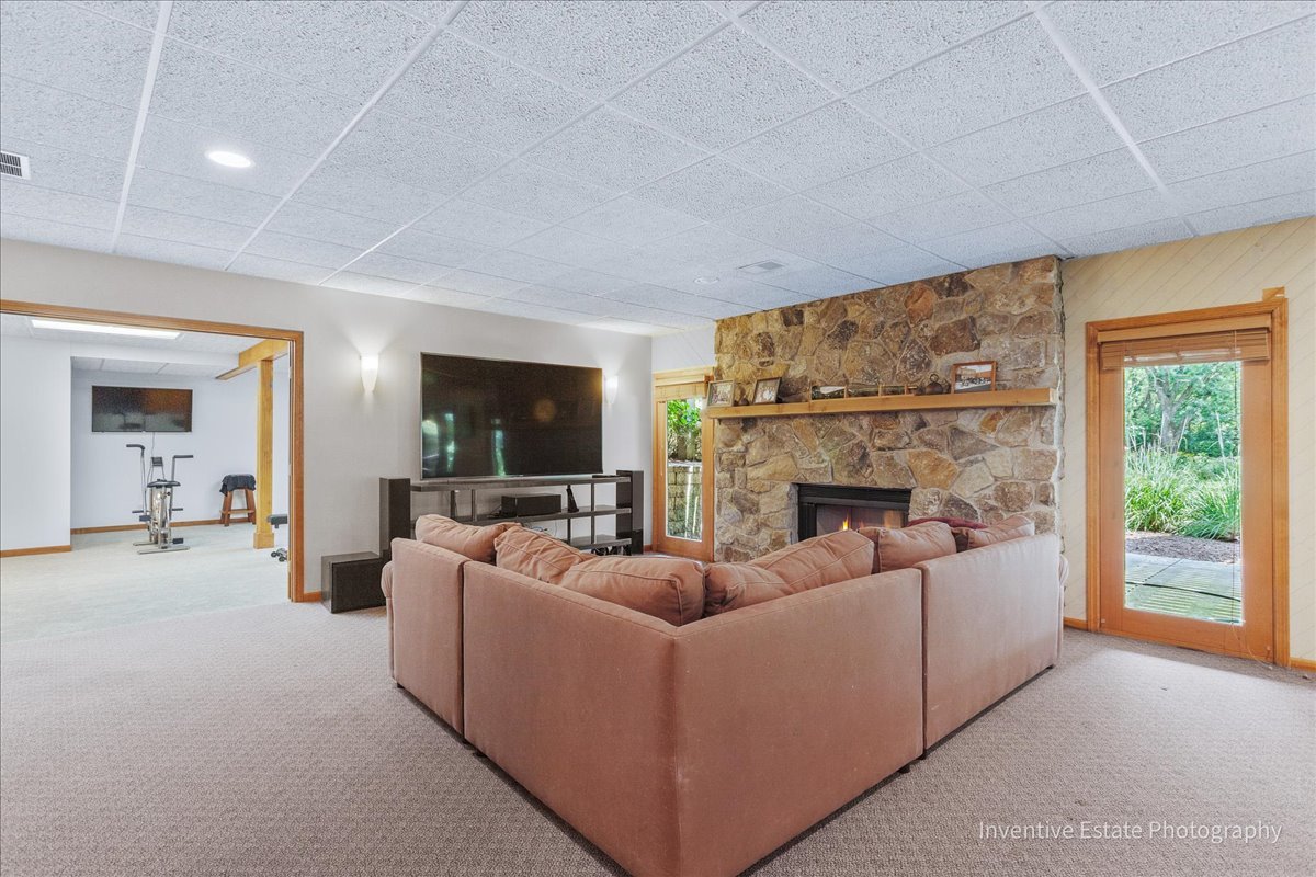 6N729 Old Homestead Road St. Charles, IL 60175 - Photo 35 of 50