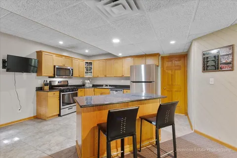 $1,049,000 | 6N729 Old Homestead Road, St. Charles, IL 60175