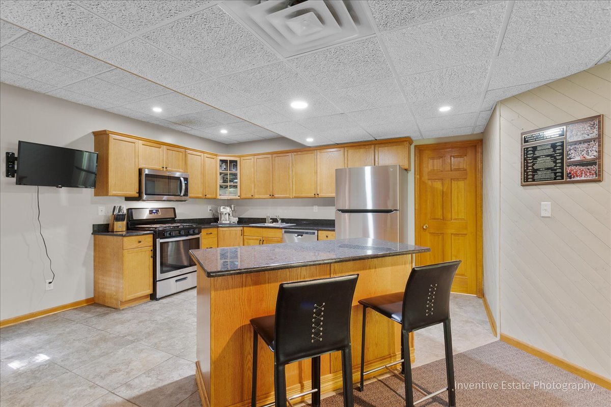 6N729 Old Homestead Road St. Charles, IL 60175 - Photo 37 of 50