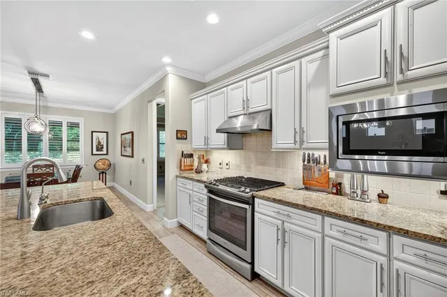 $819,000 | 7057 Live Oak Drive, Naples, FL 34114