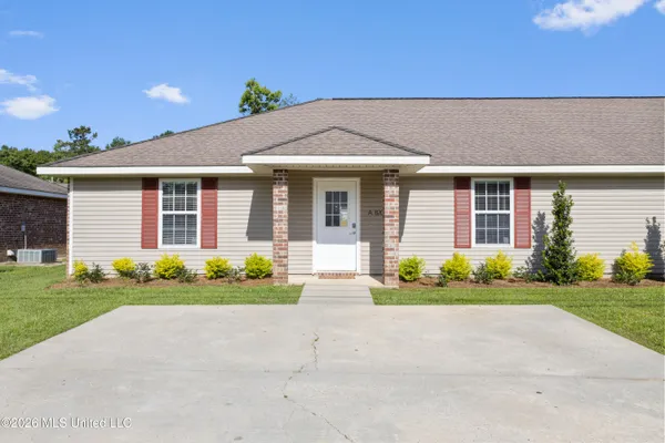 $1,650 | 8205 Santa Fe Avenue, Unit A, Biloxi, MS 39532