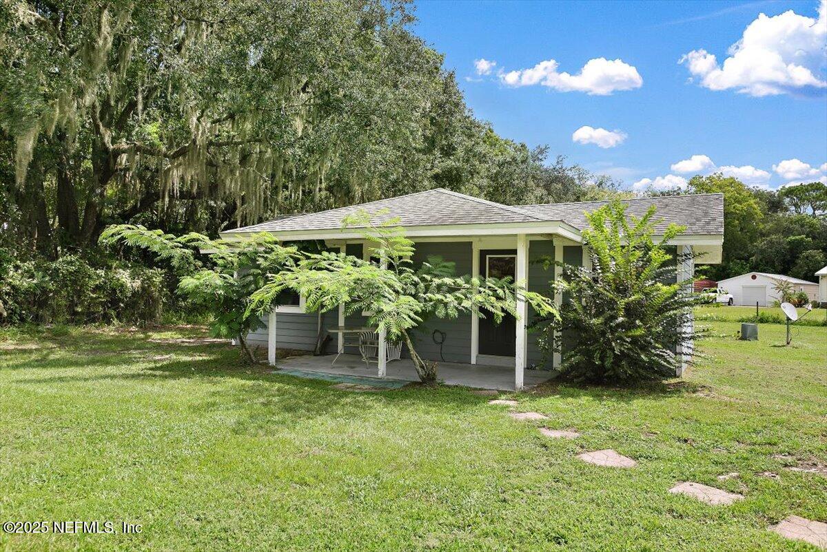 5257 Kelly Road Hastings, FL 32145 - Photo 17 of 34 16-Guest House