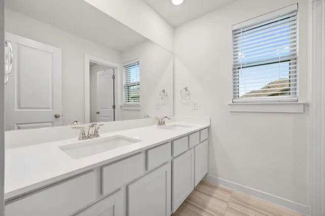 $475,000 | 8119 Prairie Rye Drive, Lago Vista, TX 78645