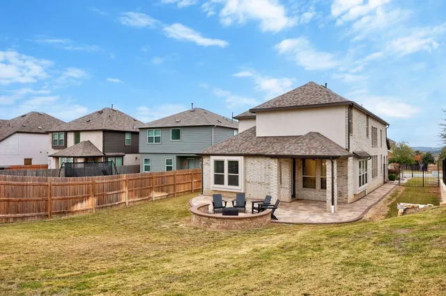 $475,000 | 8119 Prairie Rye Drive, Lago Vista, TX 78645