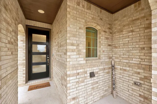 $475,000 | 8119 Prairie Rye Drive, Lago Vista, TX 78645