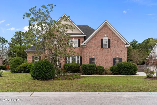 $688,000 | 4829 Wedgefield Drive, Wilmington, NC 28409