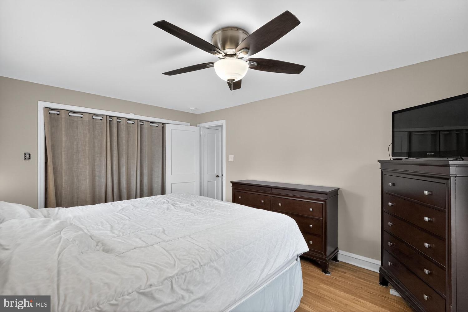 431 East Rodgers Street Ridley Park, PA 19078 - Photo 10 of 21 Serene bedroom with modern touches.