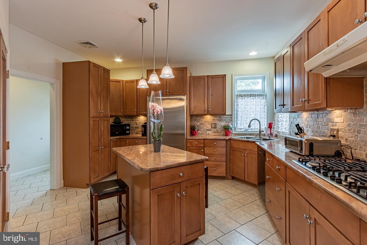 12 Trimble Boulevard Brookhaven, PA 19015 - Photo 12 of 43