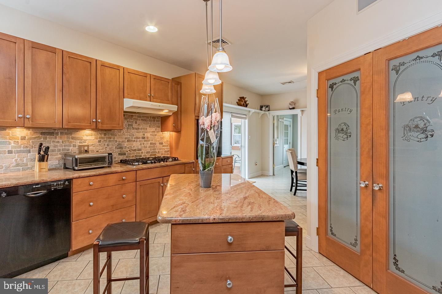 12 Trimble Boulevard Brookhaven, PA 19015 - Photo 10 of 43
