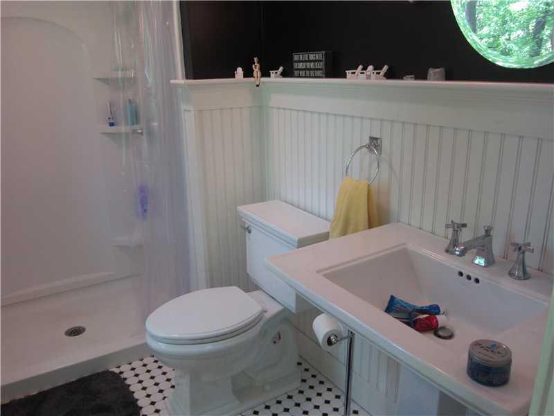 244 Berwick Road Ogunquit, ME 03907 - Photo 18 of 23 Master Bath/Spa.