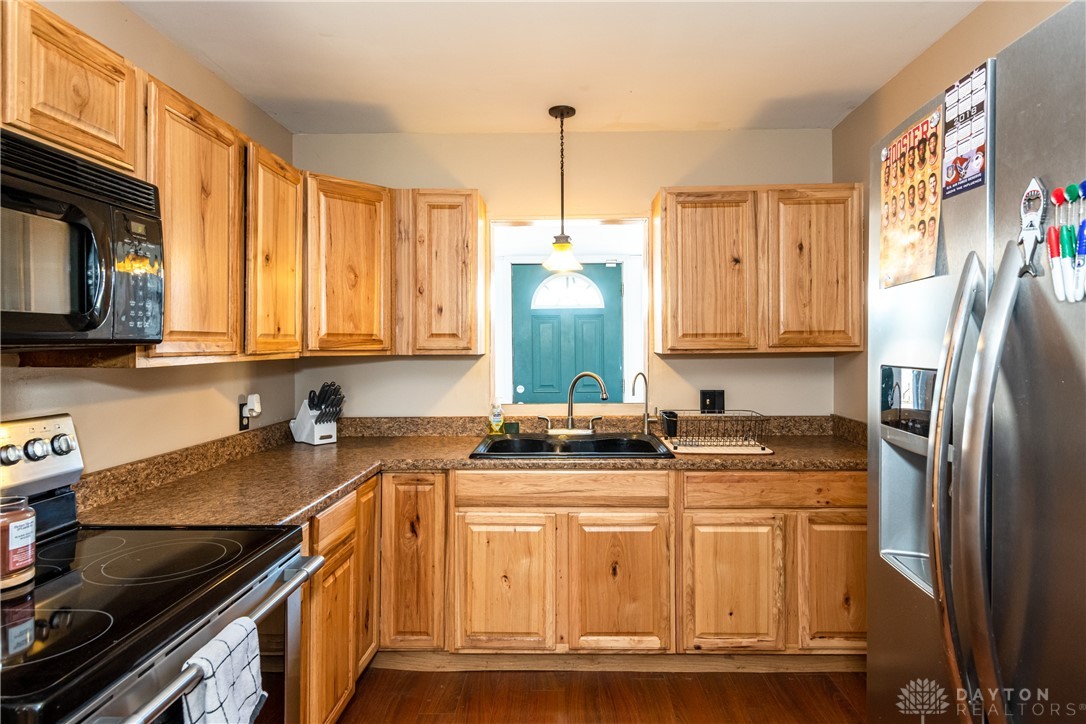 3756 East Pitchin Road Springfield, OH 45502 - Photo 12 of 51