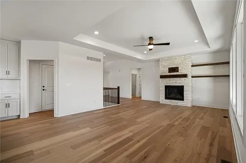$699,575 | 25010 West 89th Terrace, Lenexa, KS 66227