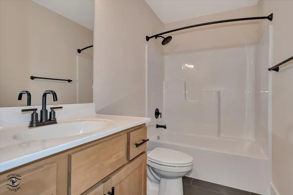 $468,500 | 1947 Flagstone Avenue, Bourbonnais, IL 60914