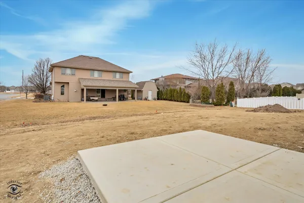 $468,500 | 1947 Flagstone Avenue, Bourbonnais, IL 60914