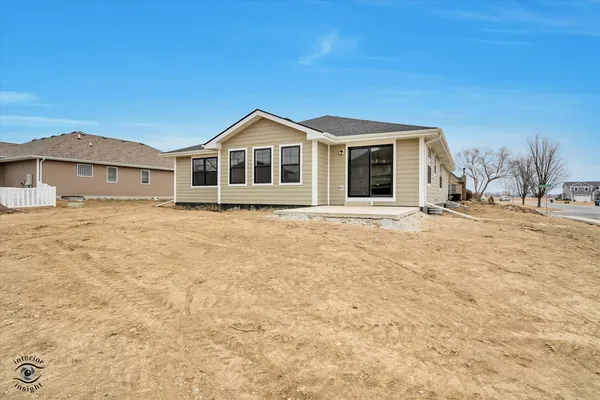 $468,500 | 1947 Flagstone Avenue, Bourbonnais, IL 60914