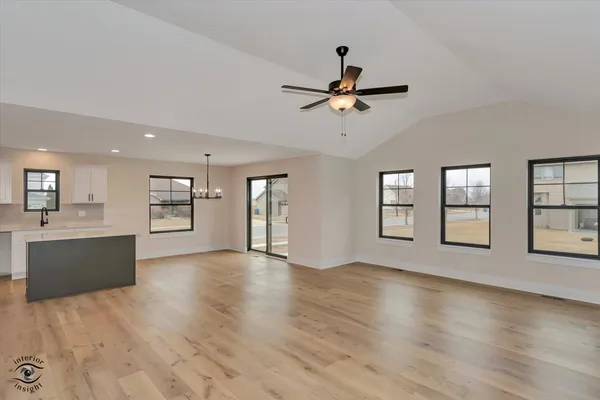 $468,500 | 1947 Flagstone Avenue, Bourbonnais, IL 60914