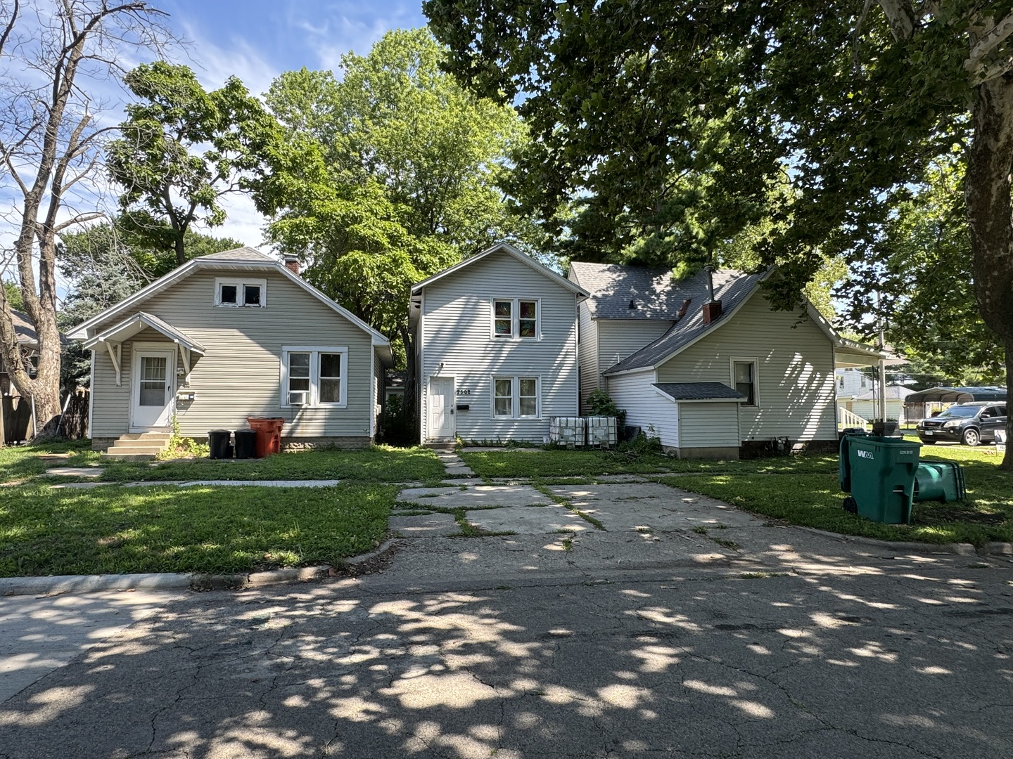 2502 Pine Avenue Mattoon, IL 61938 - Photo 2 of 47