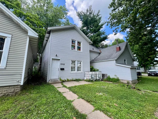$134,900 | 2502 Pine Avenue, Mattoon, IL 61938