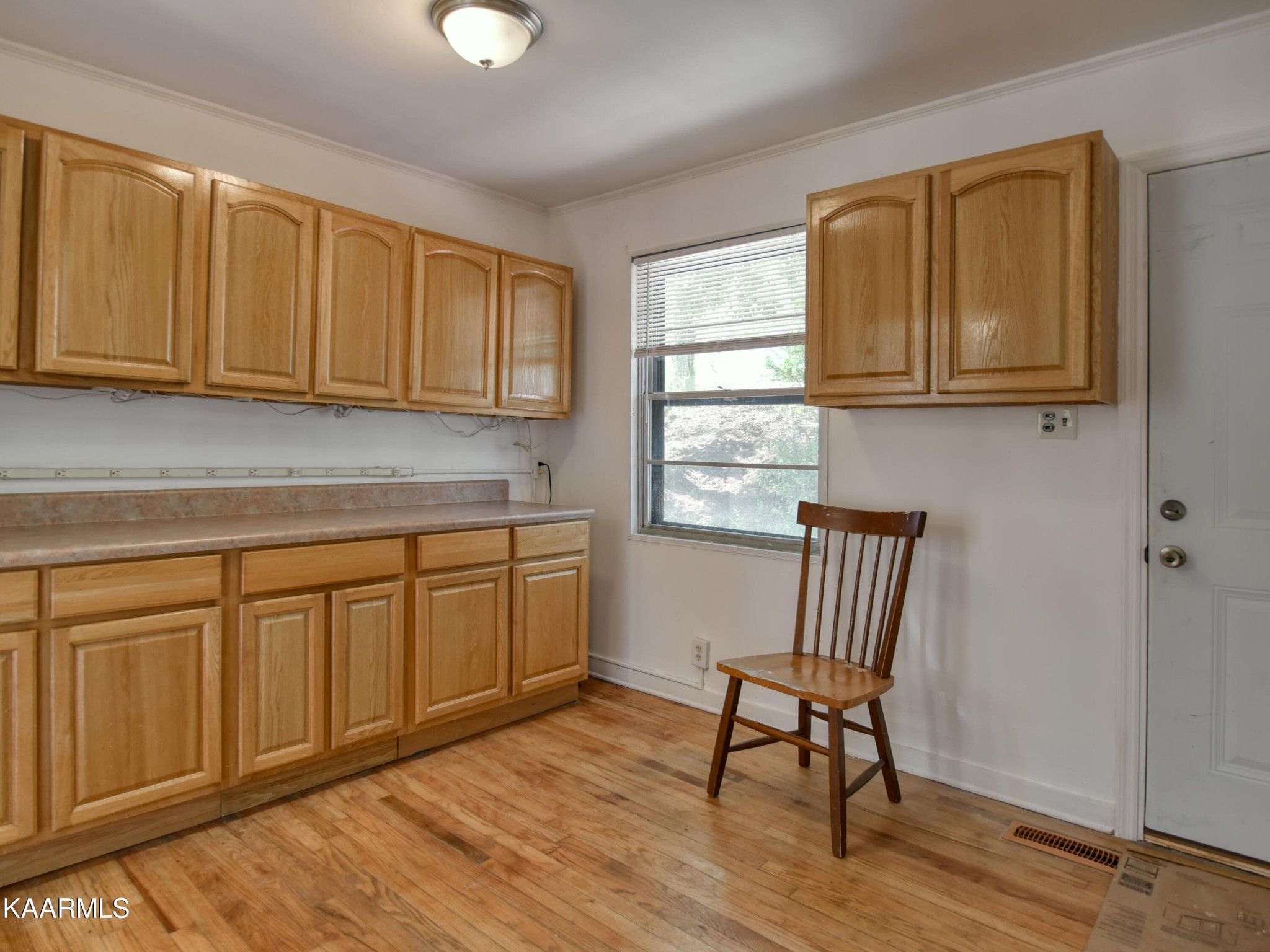 109 Albany Road Oak Ridge, TN 37830 - Photo 6 of 36