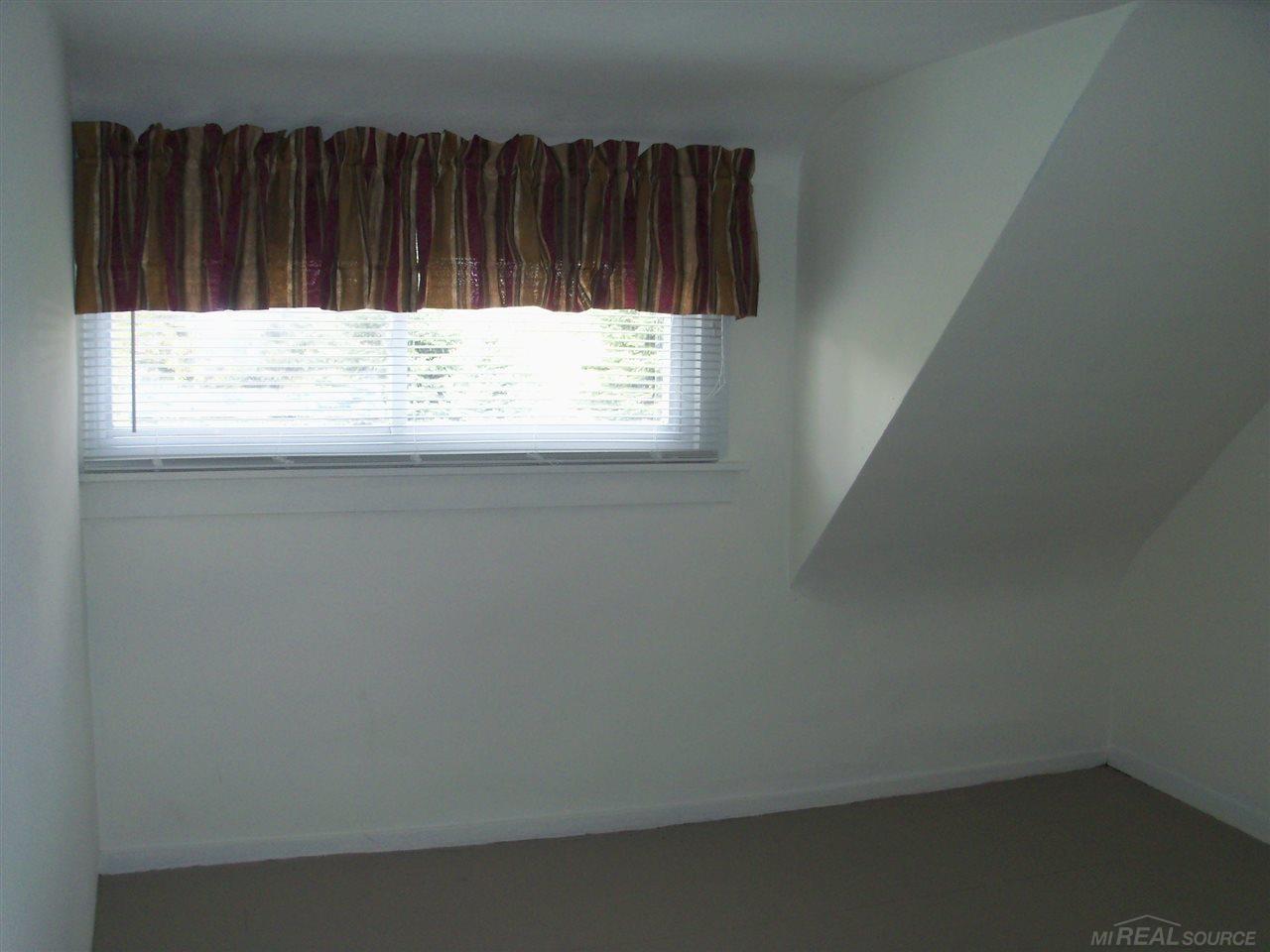 5750 Custer Road Carsonville, MI 48419 - Photo 16 of 28 31267306-15.JPG