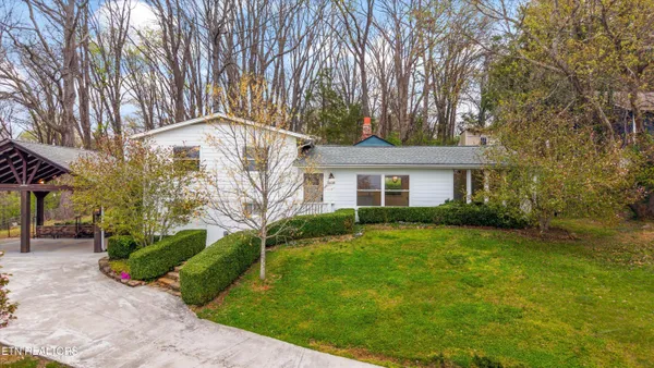 $595,000 | 1608 Buckeye Road, Knoxville, TN 37919
