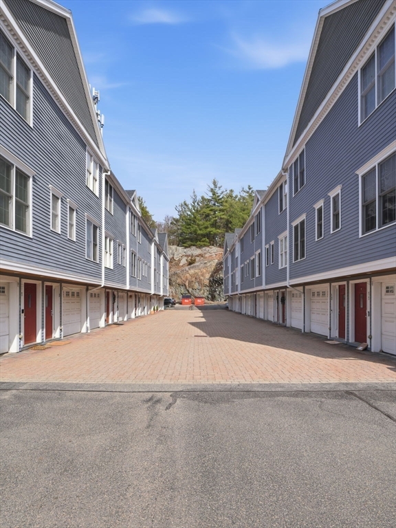 894 Main Street, Unit 8 Wakefield, MA 01880 - Photo 33 of 39