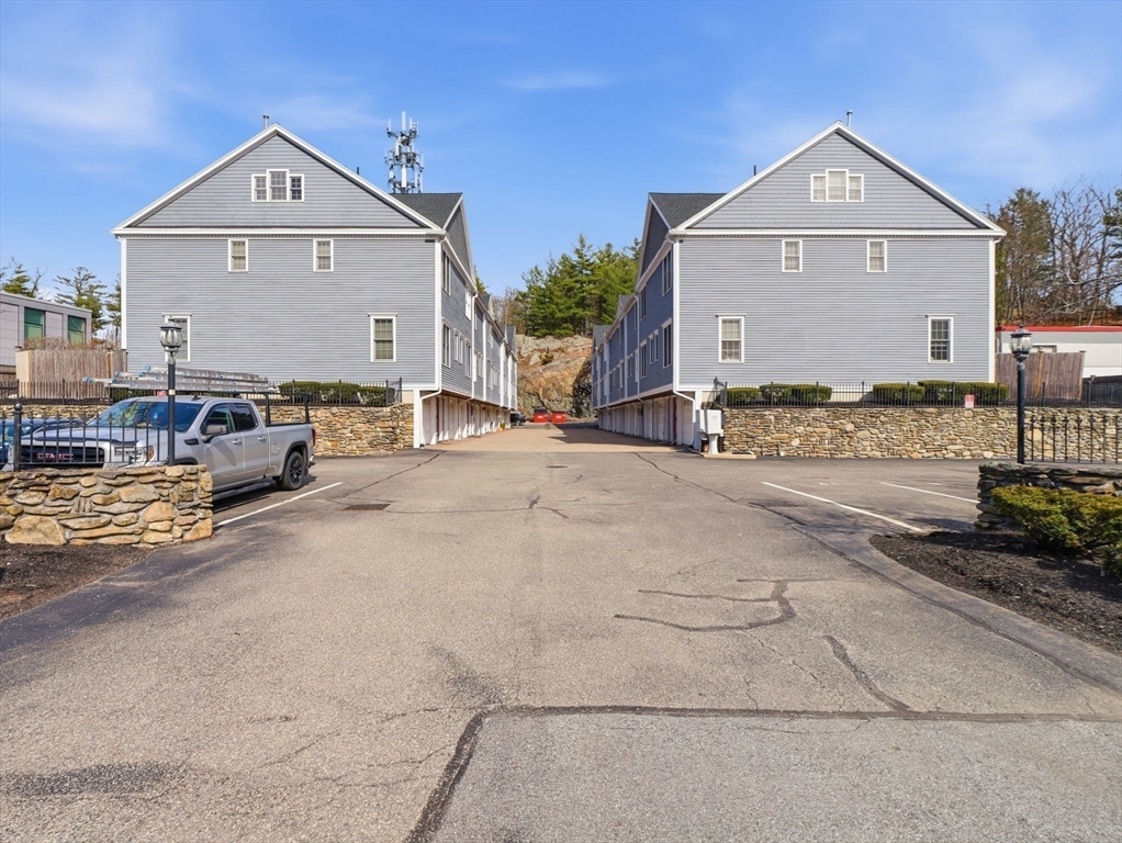 894 Main Street, Unit 8 Wakefield, MA 01880 - Photo 34 of 39