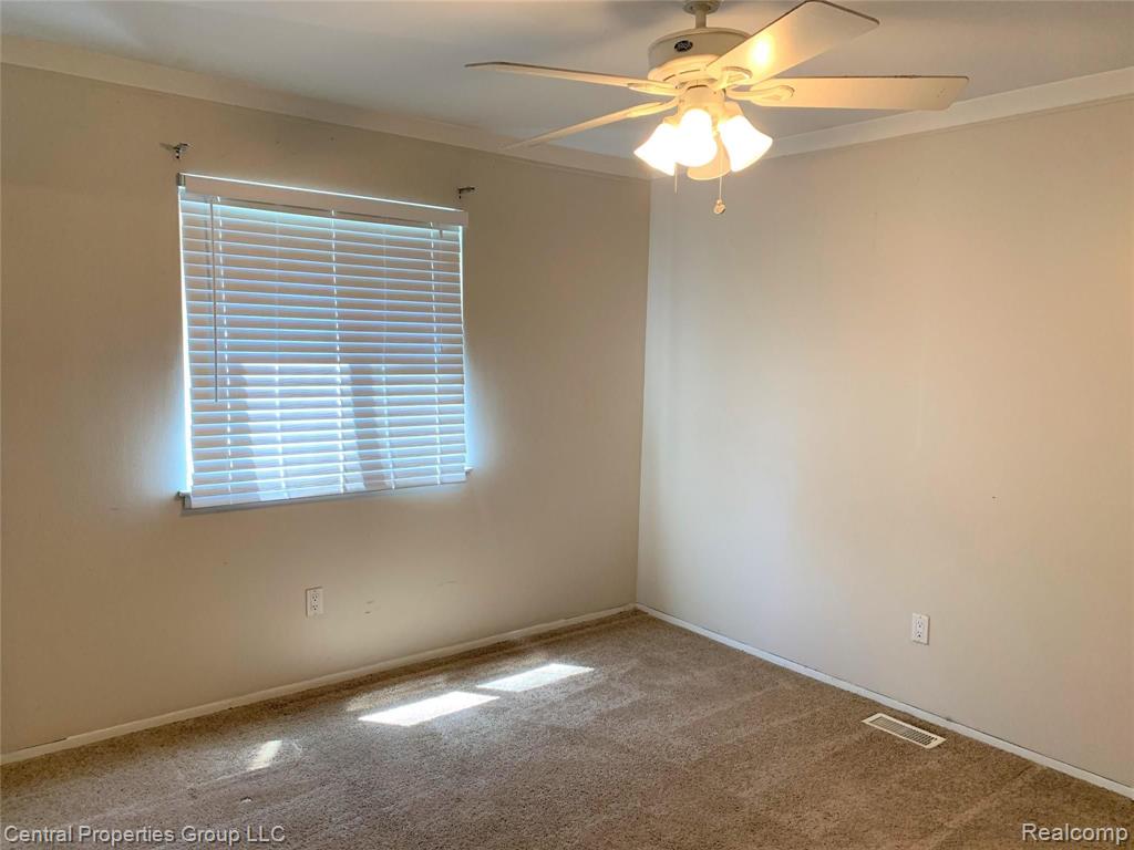 14235 Inkster Road Livonia, MI 48154 - Photo 11 of 21