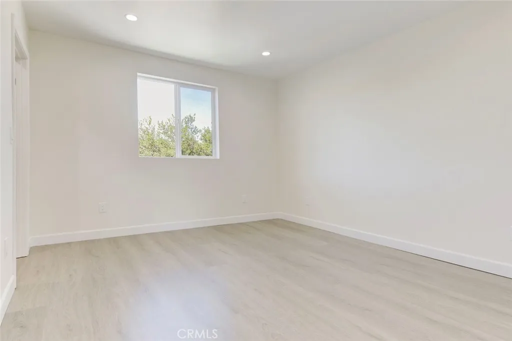 7044 Greeley Street, Unit 2 Tujunga, CA 91042 - Photo 13 of 20