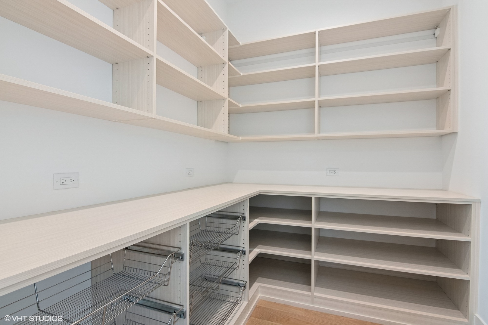 613 Chatham Avenue Elmhurst, IL 60126 - Photo 11 of 37 a view of walk in closet with empty racks