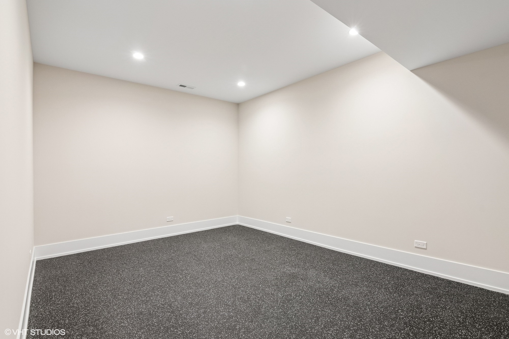 613 Chatham Avenue Elmhurst, IL 60126 - Photo 36 of 37