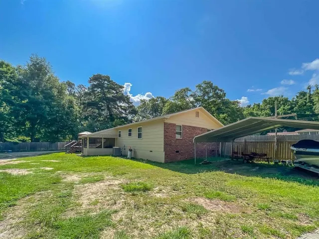$1,800 | 1924 Harriet Drive, Tallahassee, FL 32303
