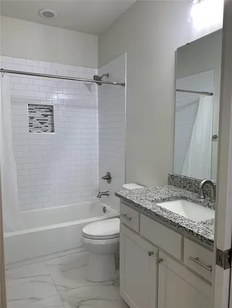 $4,600 | 3240 Sandage Avenue, Fort Worth, TX 76109