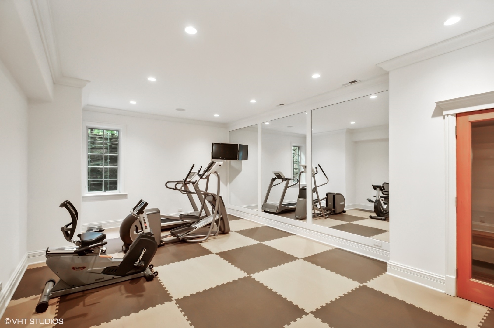 78 Wagner Road Northfield, IL 60093 - Photo 44 of 66 a view of a room with gym equipment
