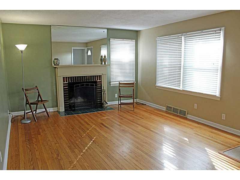 1122 Rodgers Drive Springfield, OH 45503 - Photo 3 of 25