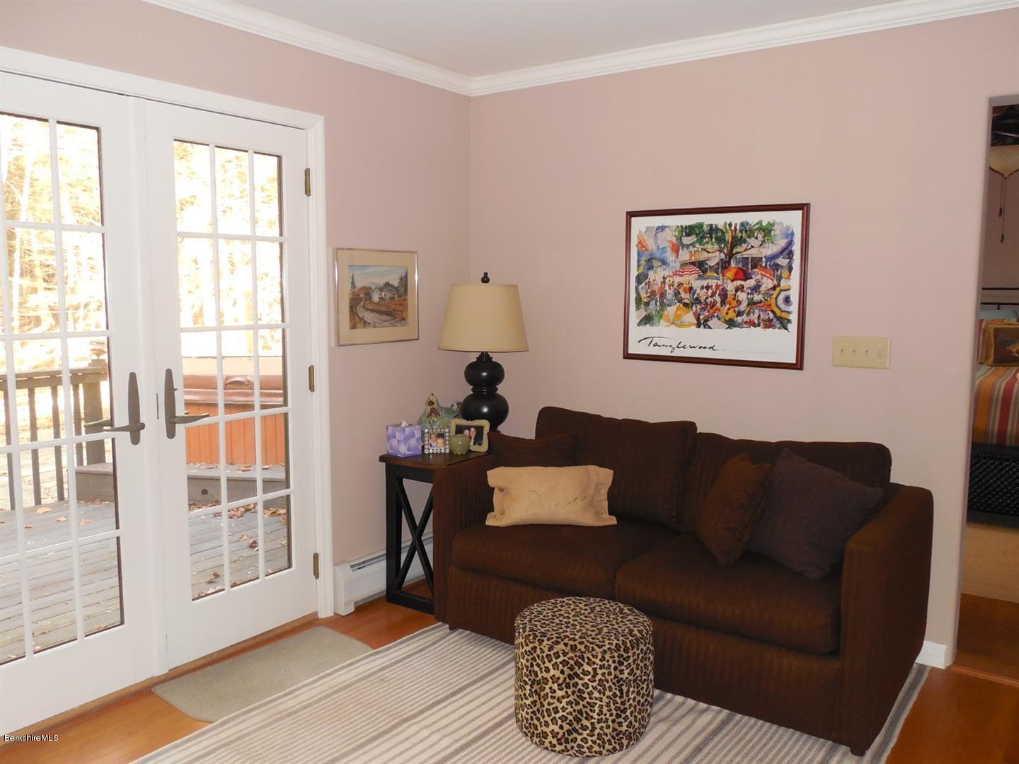 34 Glendale Road Stockbridge, MA 01262 - Photo 14 of 24 a living room with furniture and a window