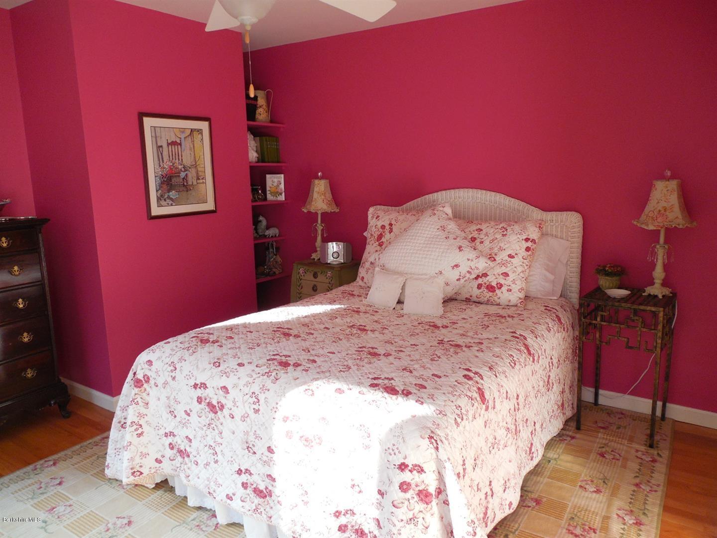 34 Glendale Road Stockbridge, MA 01262 - Photo 19 of 24 a large bed with a bed