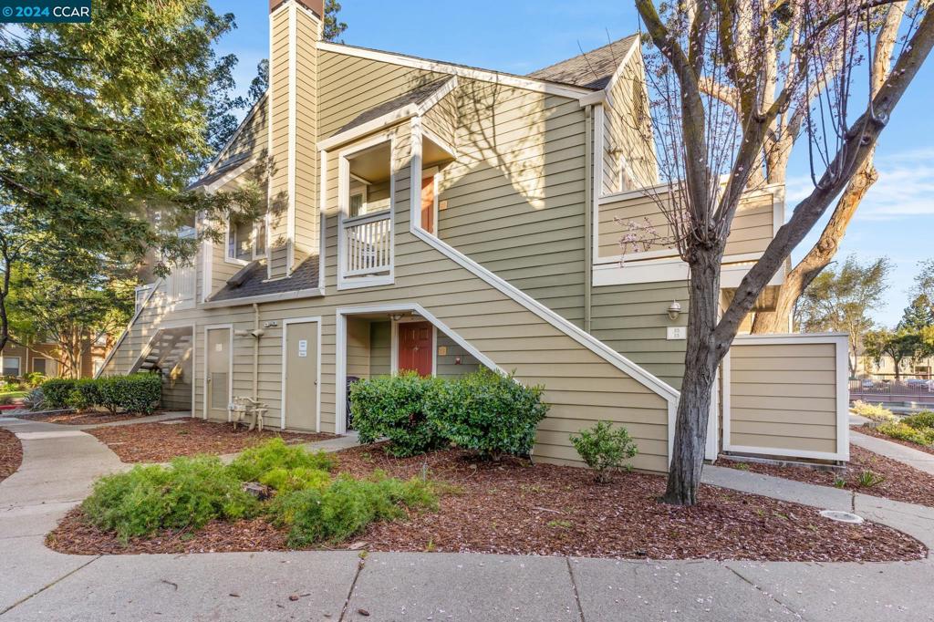 285 Reflections Drive San Ramon, CA 94583 - Photo 2 of 42 a view of a house with a yard and sitting area