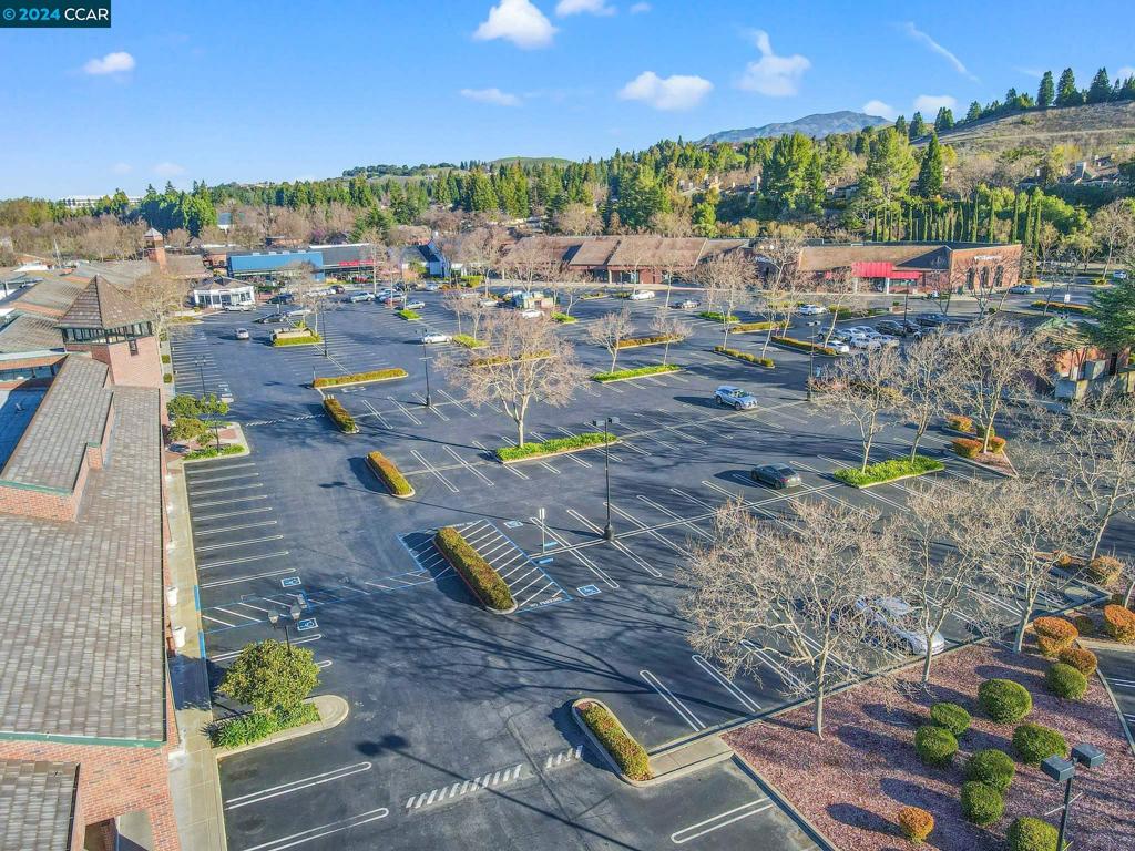 285 Reflections Drive San Ramon, CA 94583 - Photo 23 of 42 a view of a city