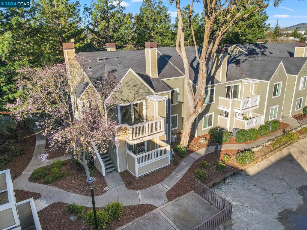 285 Reflections Drive San Ramon, CA 94583 - Photo 28 of 42 an aerial view of a house with a yard