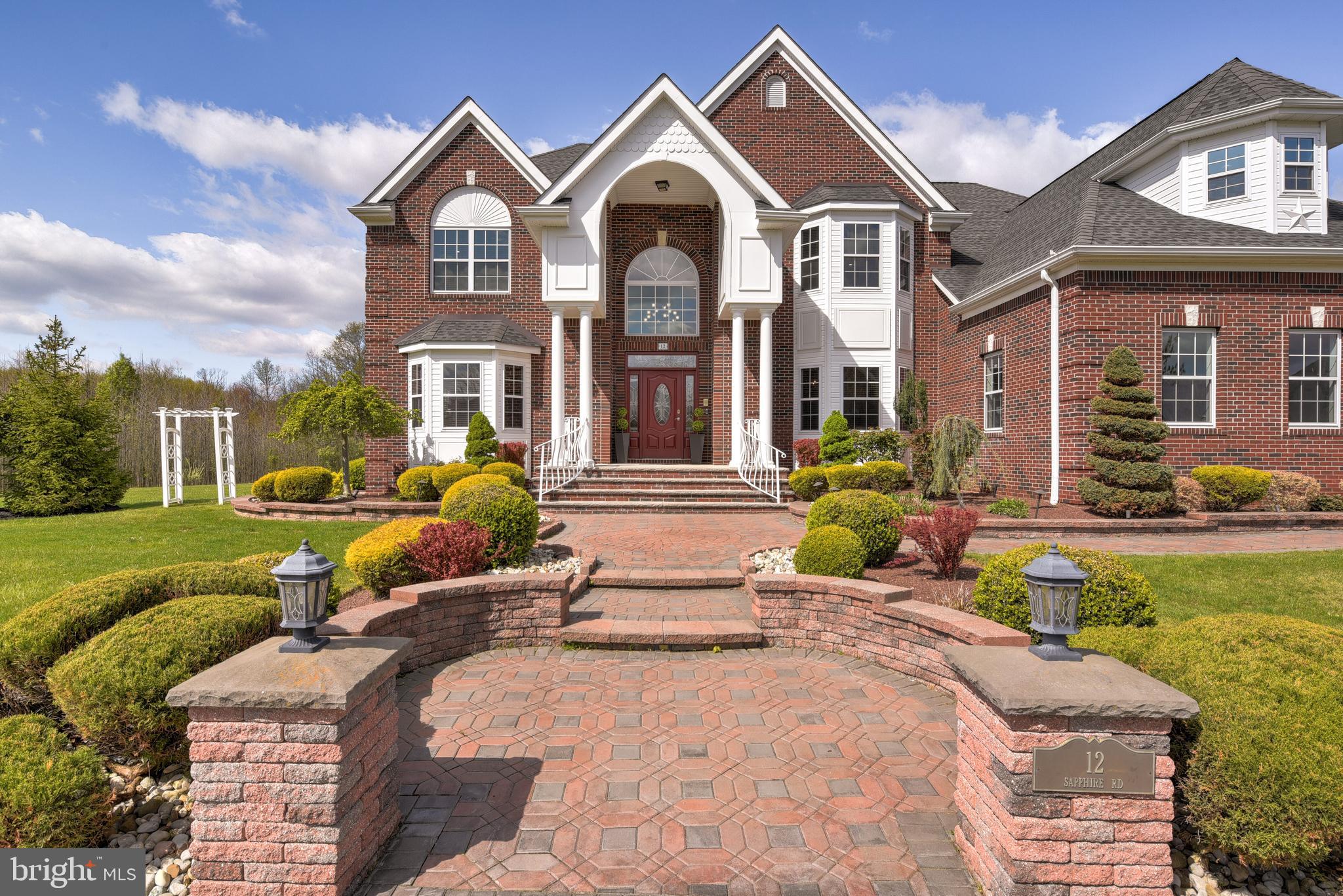 12 Sapphire Road Robbinsville, NJ 08691 - Photo 2 of 93 Front of house