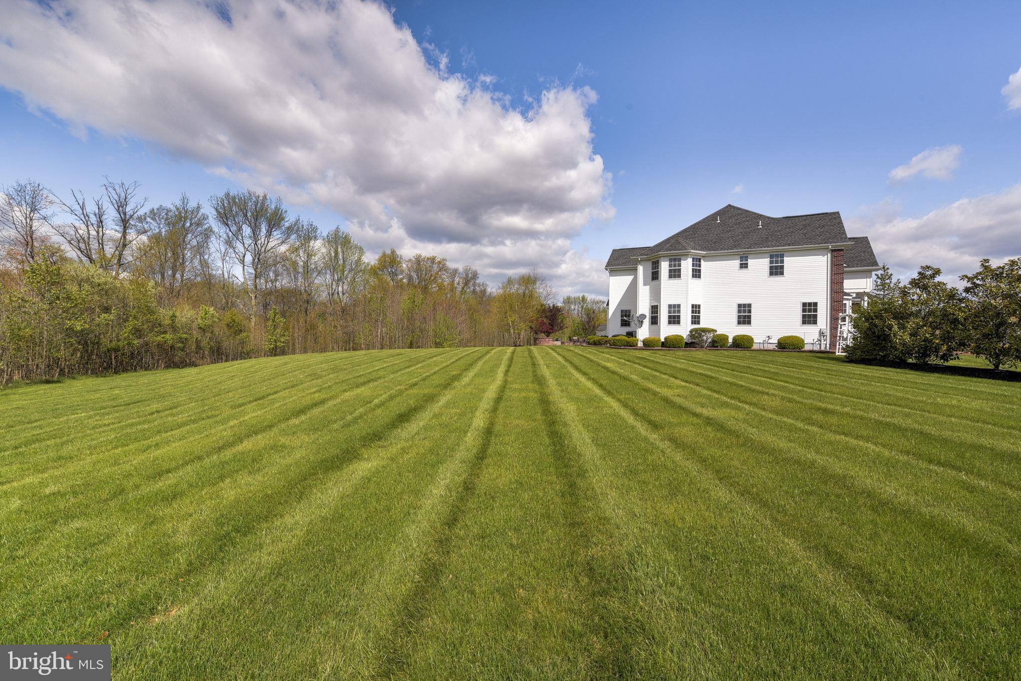 12 Sapphire Road Robbinsville, NJ 08691 - Photo 83 of 93 Backyard