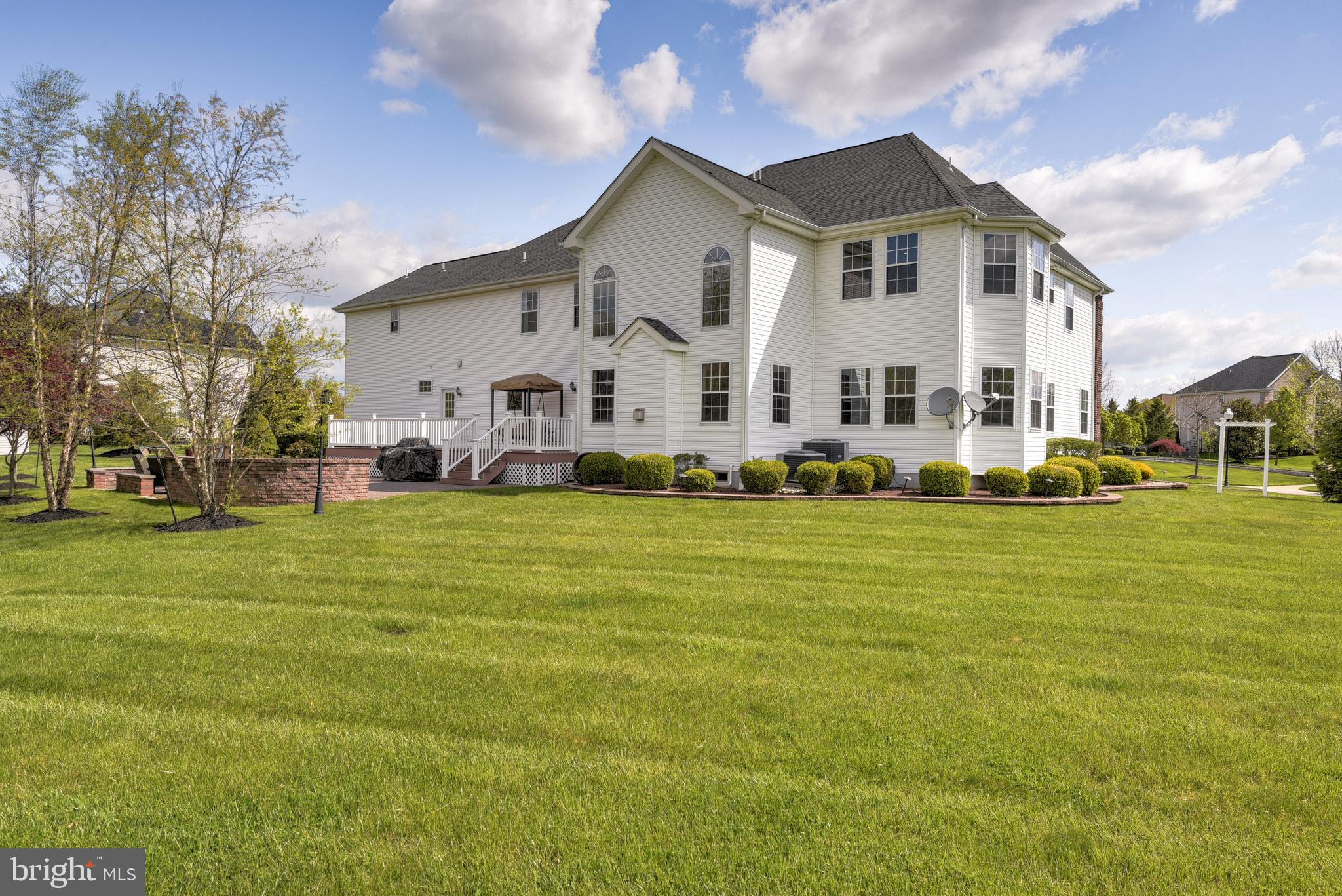 12 Sapphire Road Robbinsville, NJ 08691 - Photo 85 of 93 Back of House