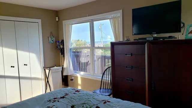 a sign on the side of the road