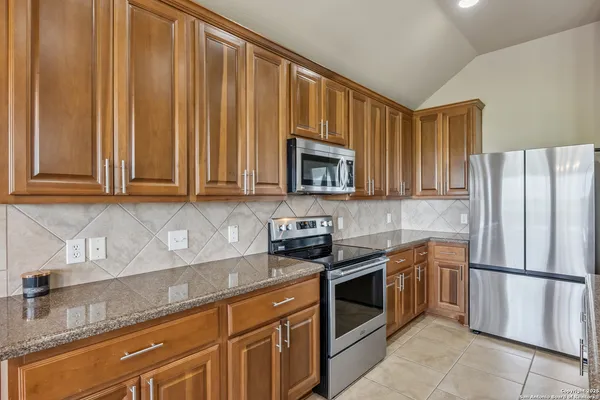 $470,000 | 3035 Mustang Meadow, Seguin, TX 78155